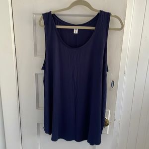 NWT Old Navy XL Tall scoop neck swing tank, navy. Never worn, perfect condition